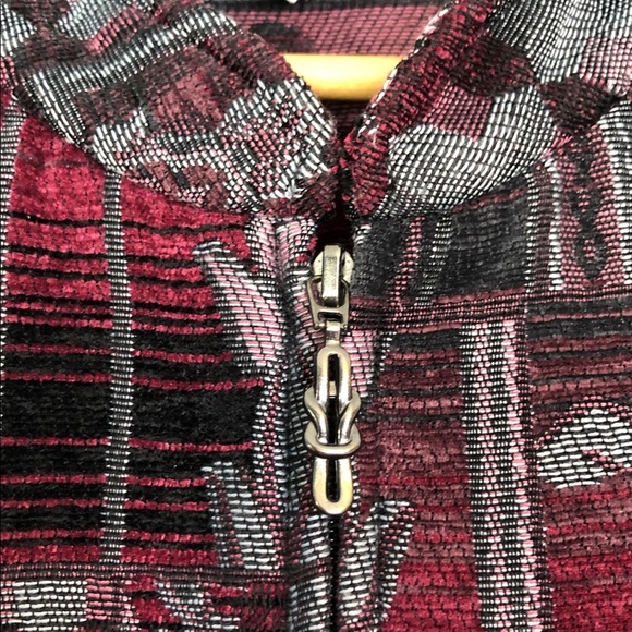 Dressbarn Floral Tapestry Jacket in Burgundy and Black Size 3X - Picture 7 of 12